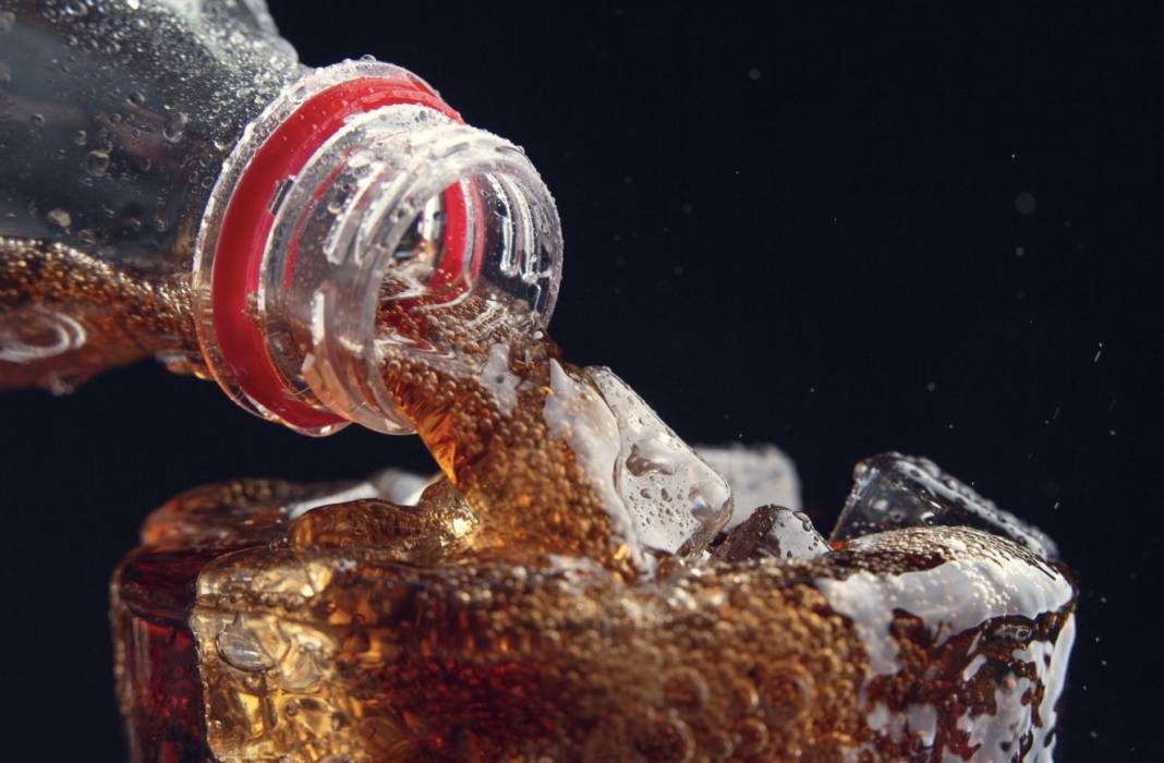 Kola içmenin tadı kaçtı: Kolaya okkalı zam yolda. Kola ne kadar oldu? 1